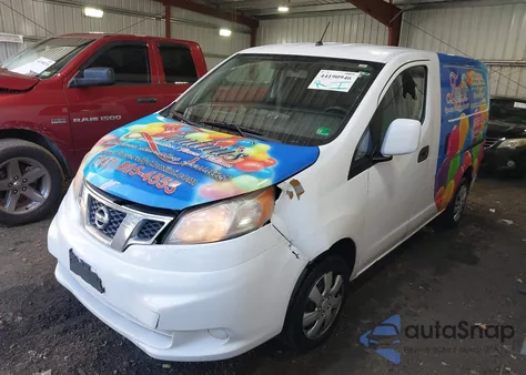 2017 Nissan Nv200 Sv z USA, uszkodzony, nr VIN 3N6CM0KN6HK697265